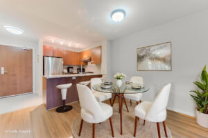 318-5775 Irmin St Burnaby - DiningRoom