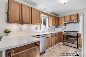 9965 117 Street Surrey - Kitchen
