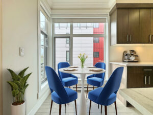 301-13799-101-Avenue-DiningRoom 1 VR