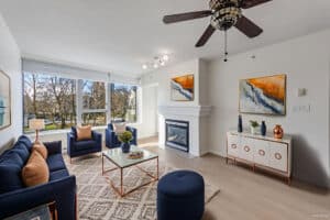 309 5639 Hampton Place Vancouver - LivingRoom