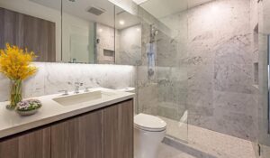 4402-4730 Lougheed Highway Burnaby - Bathroom