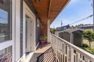 5003 Chambers St Vancouver - Patio